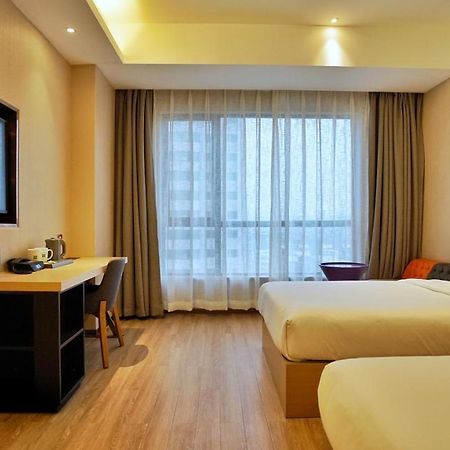 Ibis Styles Hangzhou Chaowang Road Hotel Kültér fotó