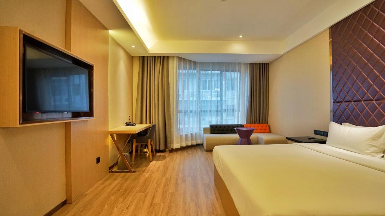 Ibis Styles Hangzhou Chaowang Road Hotel Kültér fotó